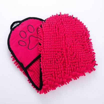 Super absorbent microfiber pet bath towel from My Store, quick-drying and soft for drying dogs or cats after baths.