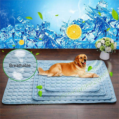 Pet Ice Silk Cooling Pad for dogs and cats, breathable self-cooling mat with soft fabric, ideal for keeping pets comfortable.