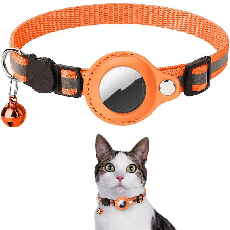 Reflective waterproof AirTag pet collar holder for dogs and cats, showcasing the secure, durable design with reflective accents.