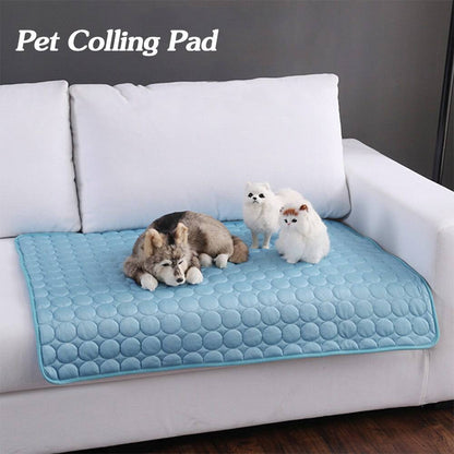 Pet ice silk cooling pad for dogs and cats, breathable self-cooling mat with soft, smooth surface for comfort.