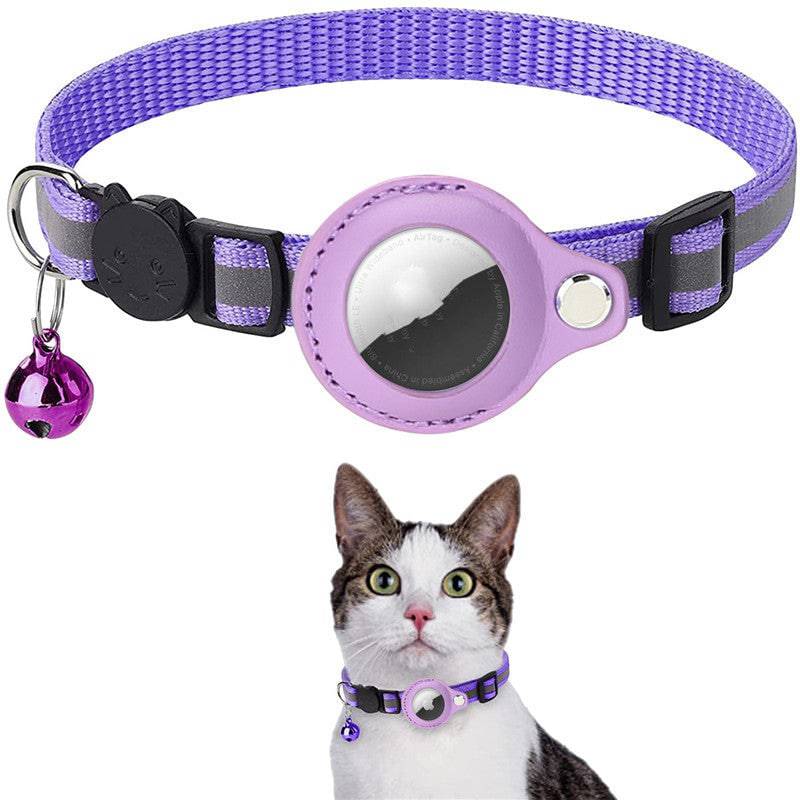 Reflective waterproof AirTag pet collar holder for dogs and cats, featuring a secure attachment and visibility.